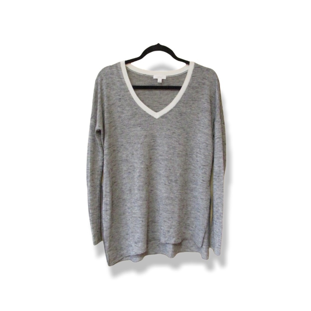 Wilfred Heather Gray V-Neck Sweater